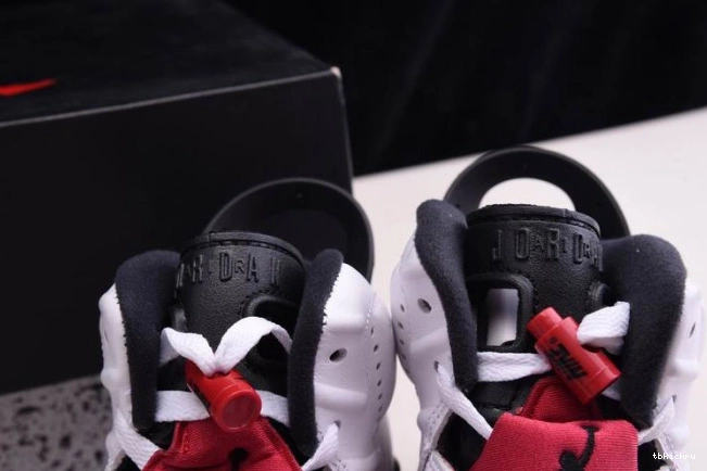 Reps TBK 2021 6 CT8529-106 JORDAN RETRO 'CARMINE' AIR 0822